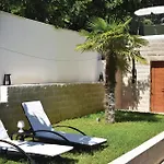 Gorgeous In Slatine With Wifi Feriehus *